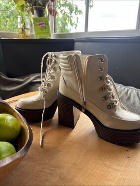 JustFab Cream Lace-Up Platform Ankle Boots